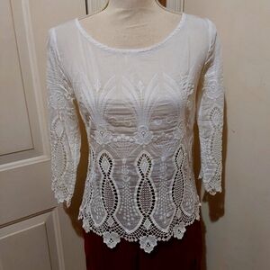 🌺 Like New Banana Republic Elegant White Lace Top